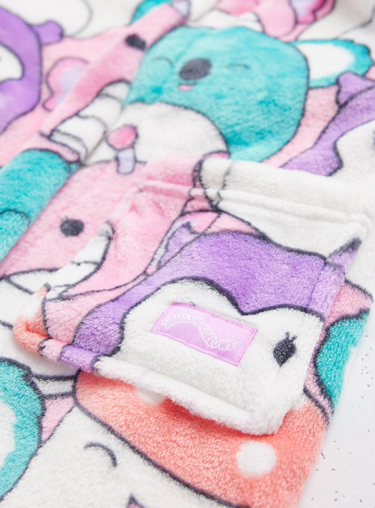 Squishmallows Dressing Gown 9-10 years - Image 2
